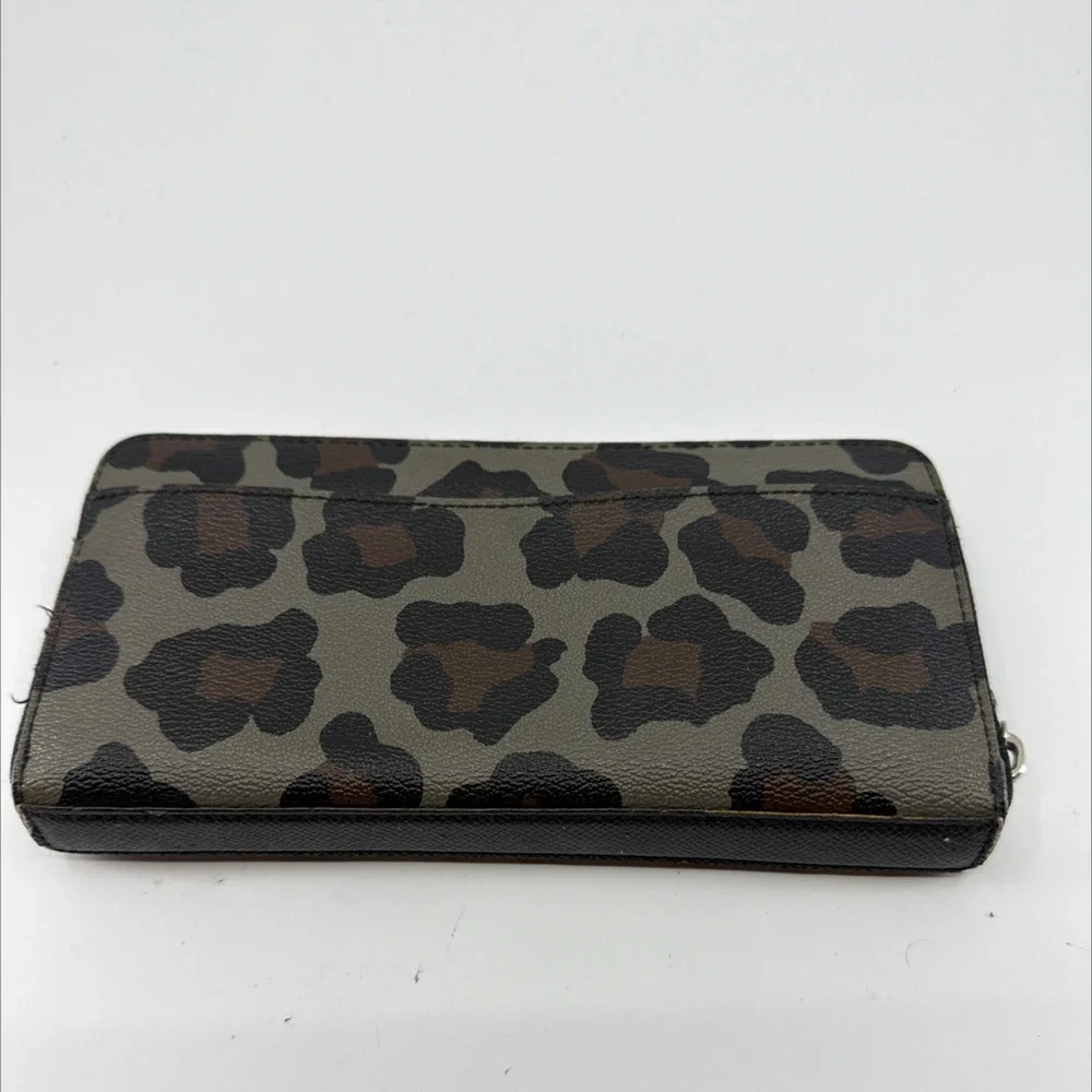 Coach Zip Around Grey Leopard Print Coated Canvas Wallet - Picture 3 of 8
